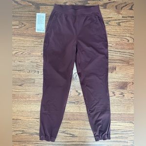 Lululemon Adapted State High-Rise Jogger Cassis Size 4